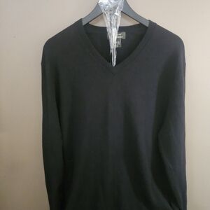 Eddie Bauer Men's Black Cotton Cashmere V-Neck Sweater